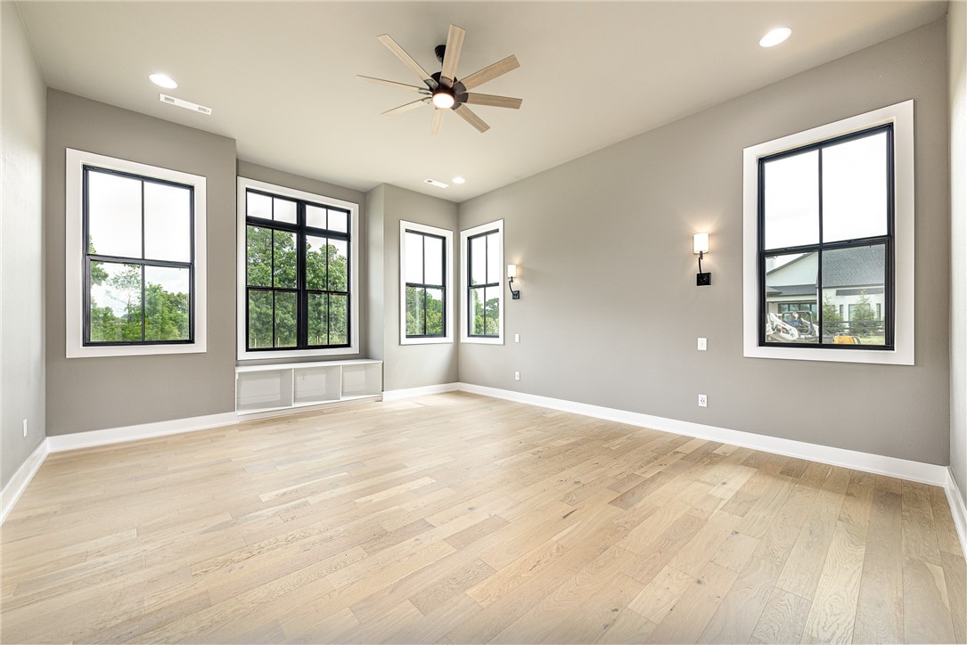 Averie Estates Cave Spgs - Residential