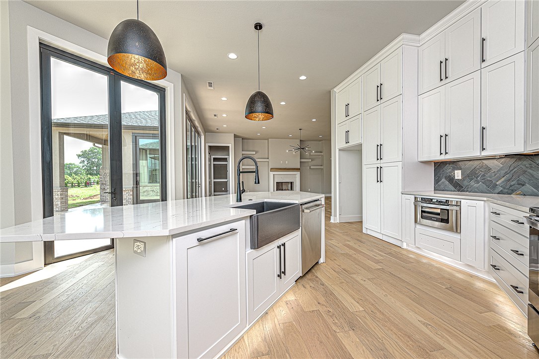 Averie Estates Cave Spgs - Residential