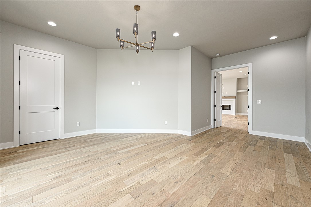 Averie Estates Cave Spgs - Residential