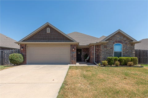 Photo of 4488 W Wales Drive, Fayetteville, AR 72704 (MLS # 1359104)