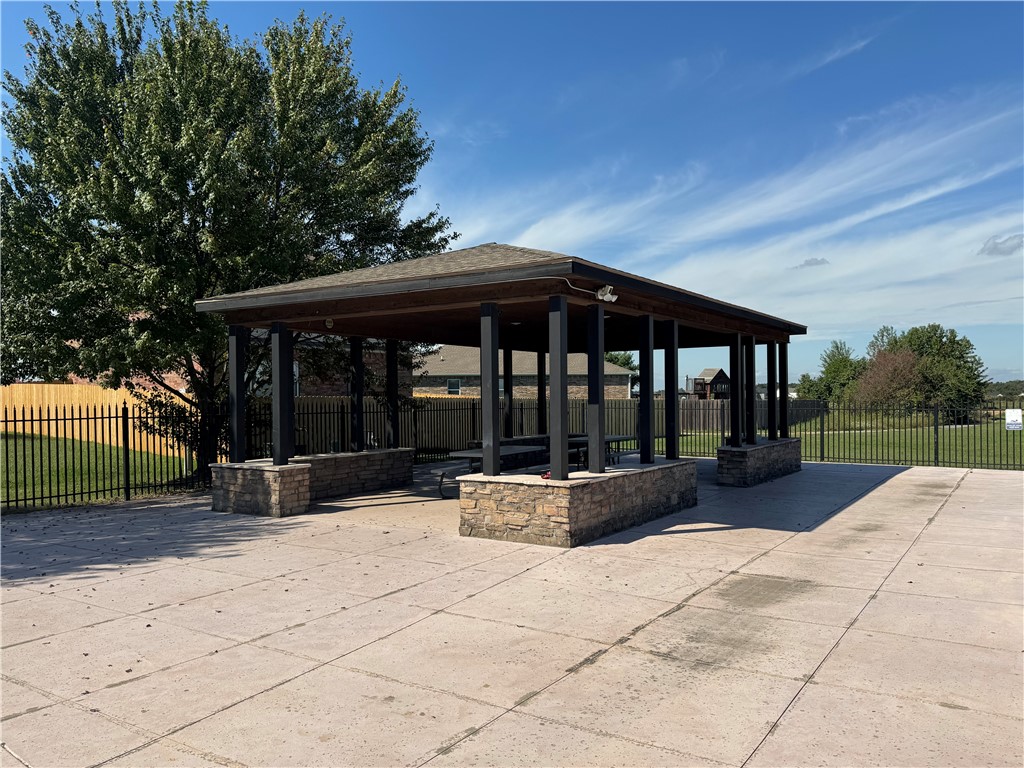 Charleston Park @ Legendary - Residential