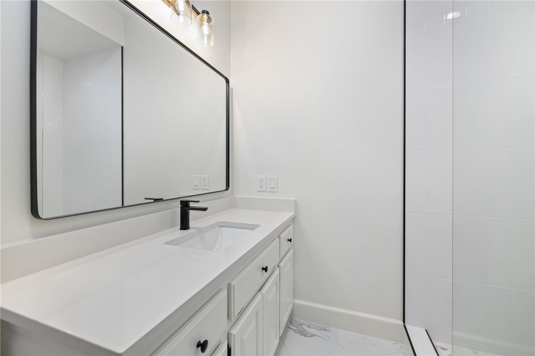 27-20-32-RURAL - Residential