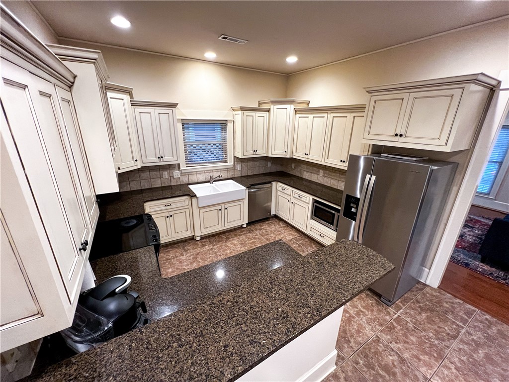 Arbor Glen - Residential Lease