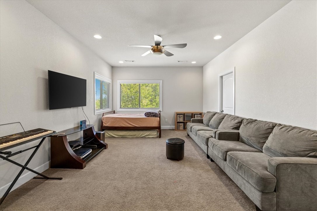 Shadow Valley Pud Ph Vii Rogers - Residential