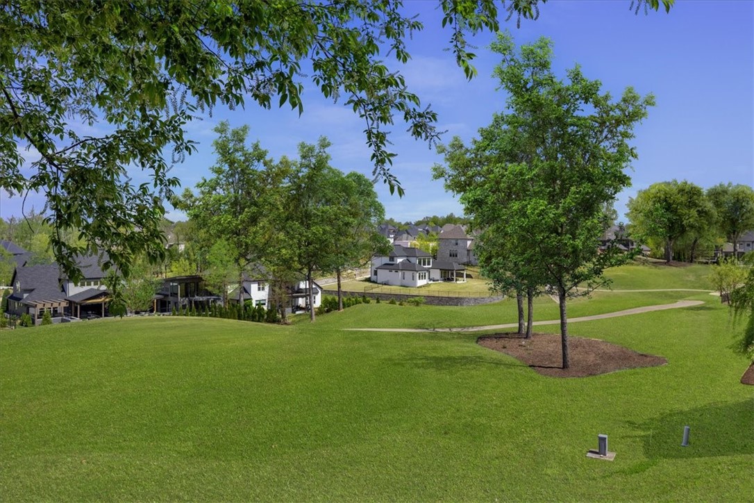 Shadow Valley Pud Ph Vii Rogers - Residential