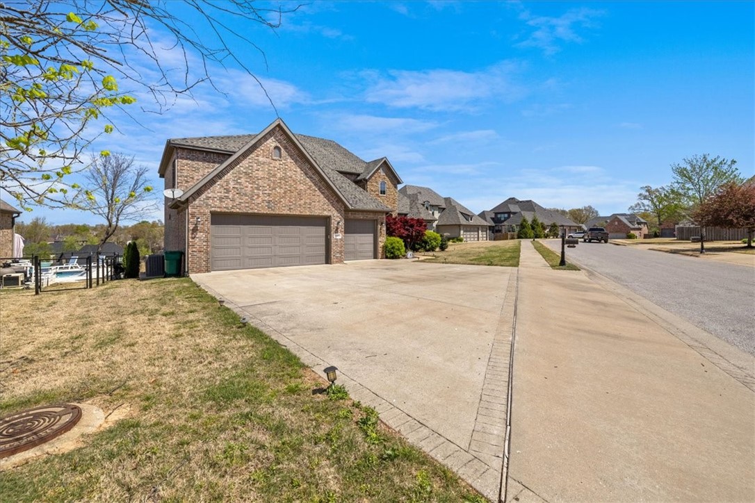 Shadow Valley Pud Ph Vii Rogers - Residential