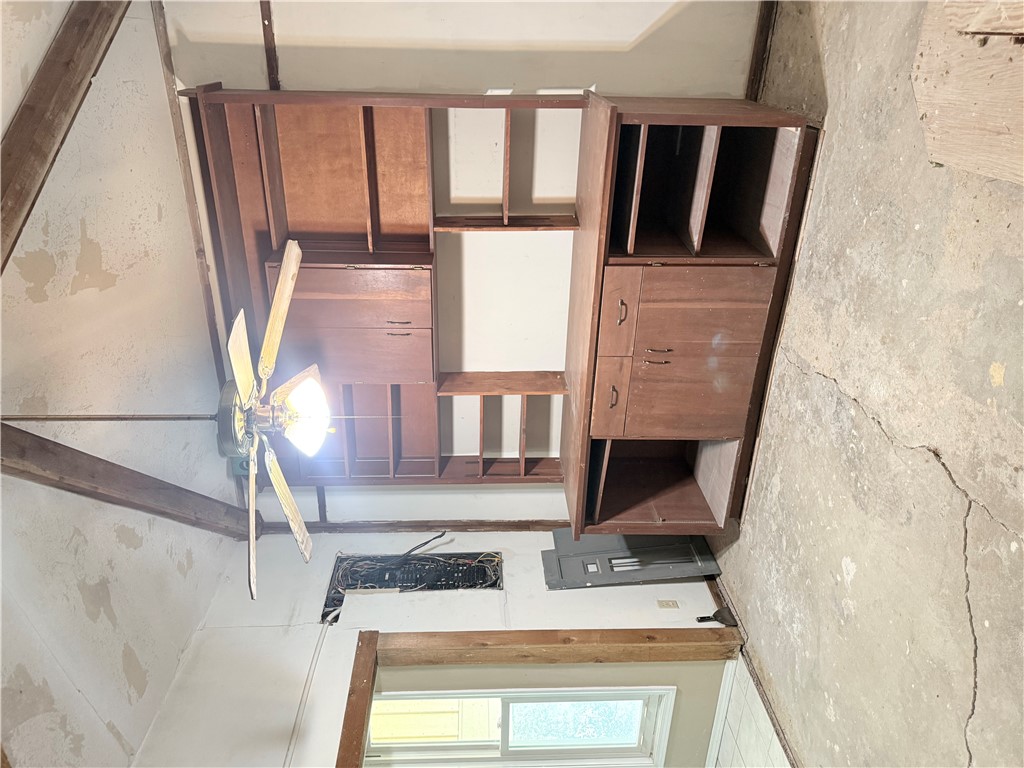 Country Living - Residential