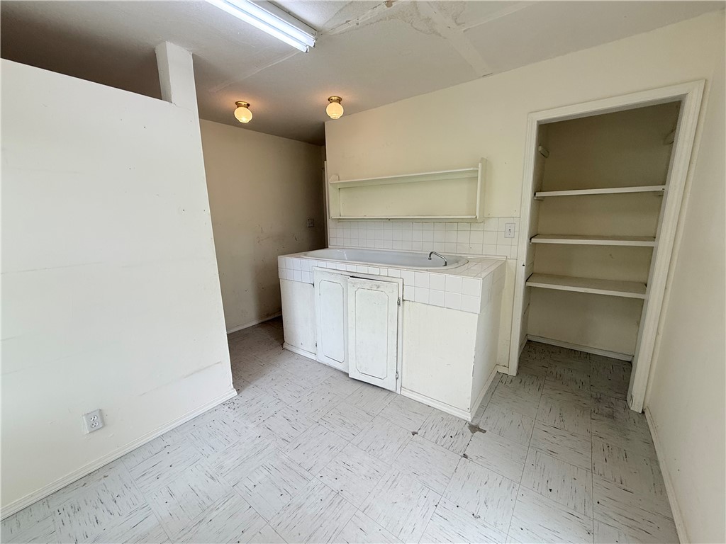 Country Living - Residential