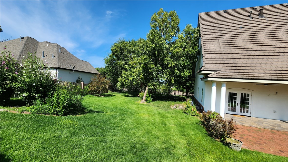 Pinnacle, Champions Golf & Cc Rogers - Residential