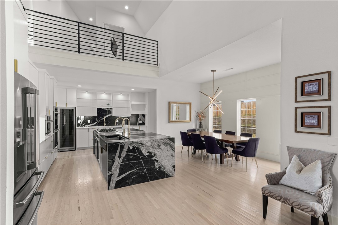 Pinnacle, Champions Golf & Cc Rogers - Residential