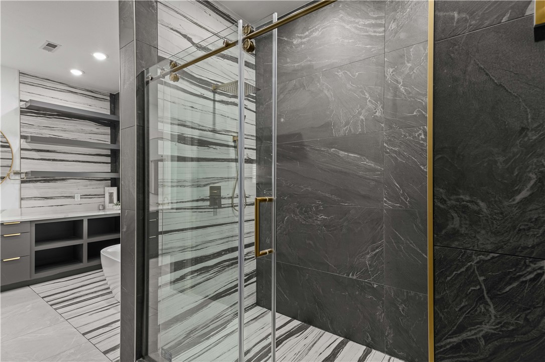 Pinnacle, Champions Golf & Cc Rogers - Residential