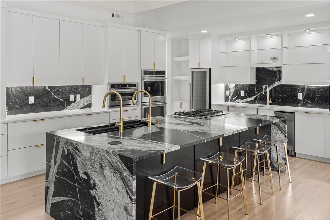 Pinnacle, Champions Golf & Cc Rogers - Residential