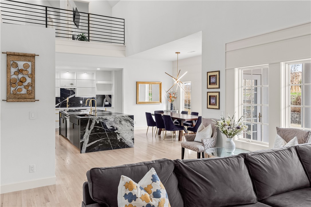 Pinnacle, Champions Golf & Cc Rogers - Residential