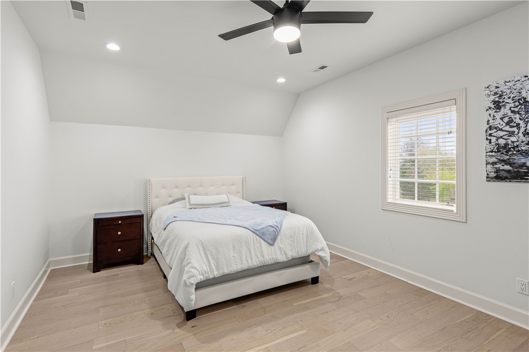 Pinnacle, Champions Golf & Cc Rogers - Residential