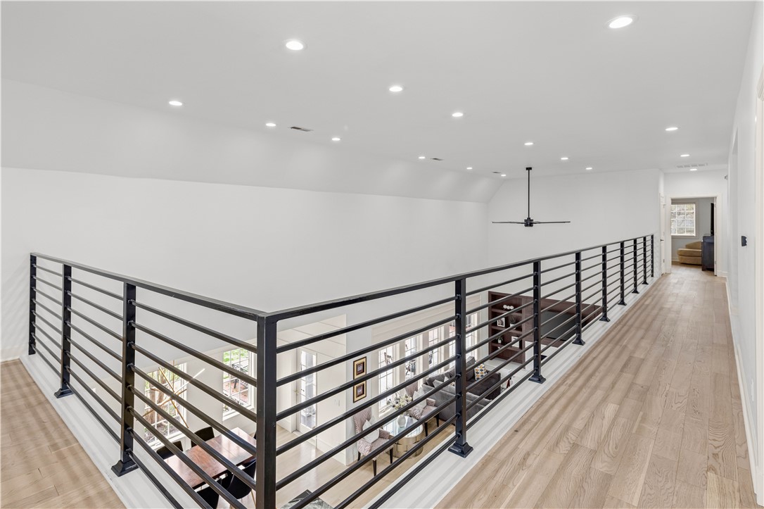 Pinnacle, Champions Golf & Cc Rogers - Residential