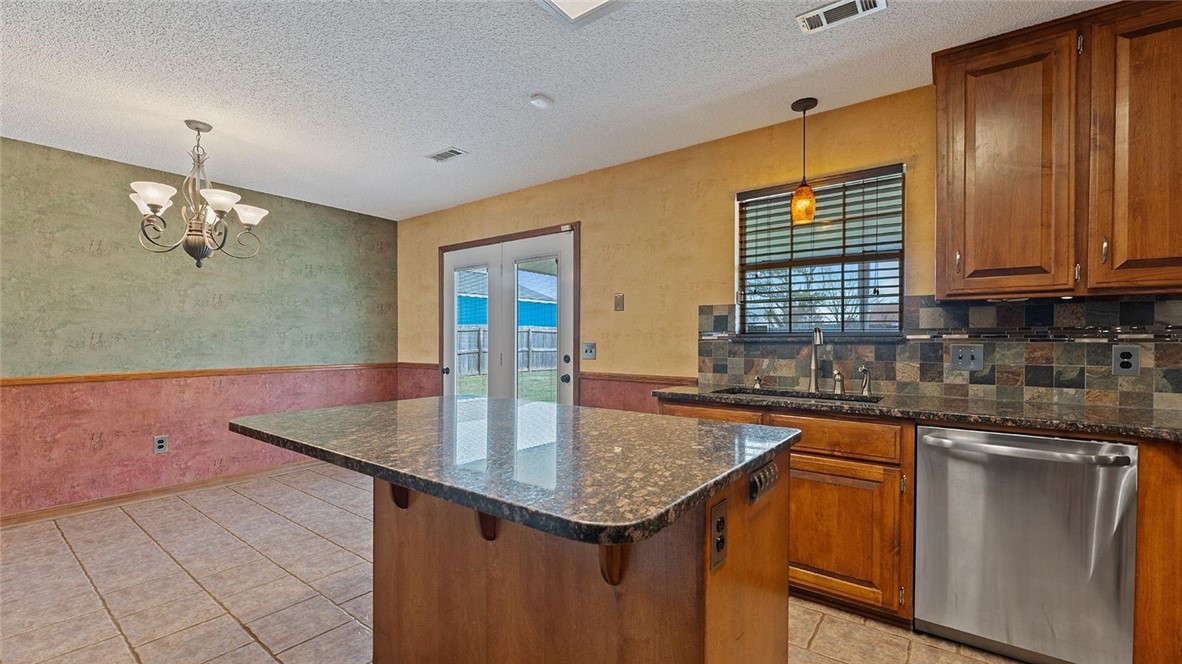 Bartletts Add Cave Spgs - Residential