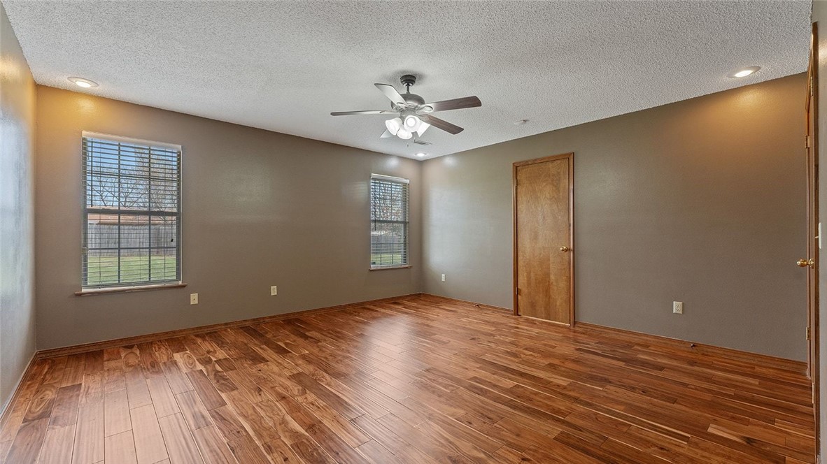 Bartletts Add Cave Spgs - Residential