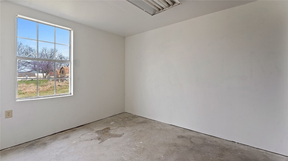 Bartletts Add Cave Spgs - Residential