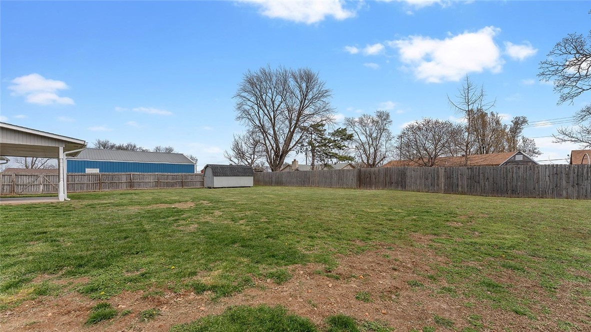 Bartletts Add Cave Spgs - Residential