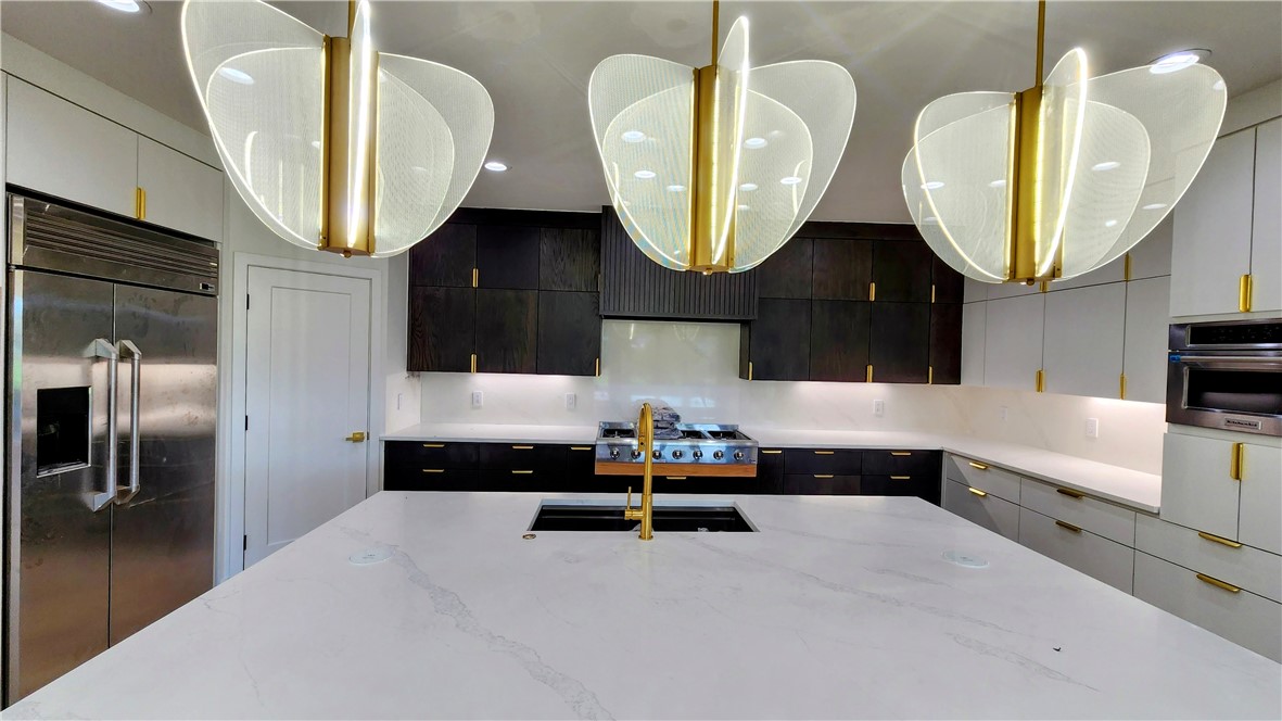 Pinnacle, Champions Golf & Cc Rogers - Residential