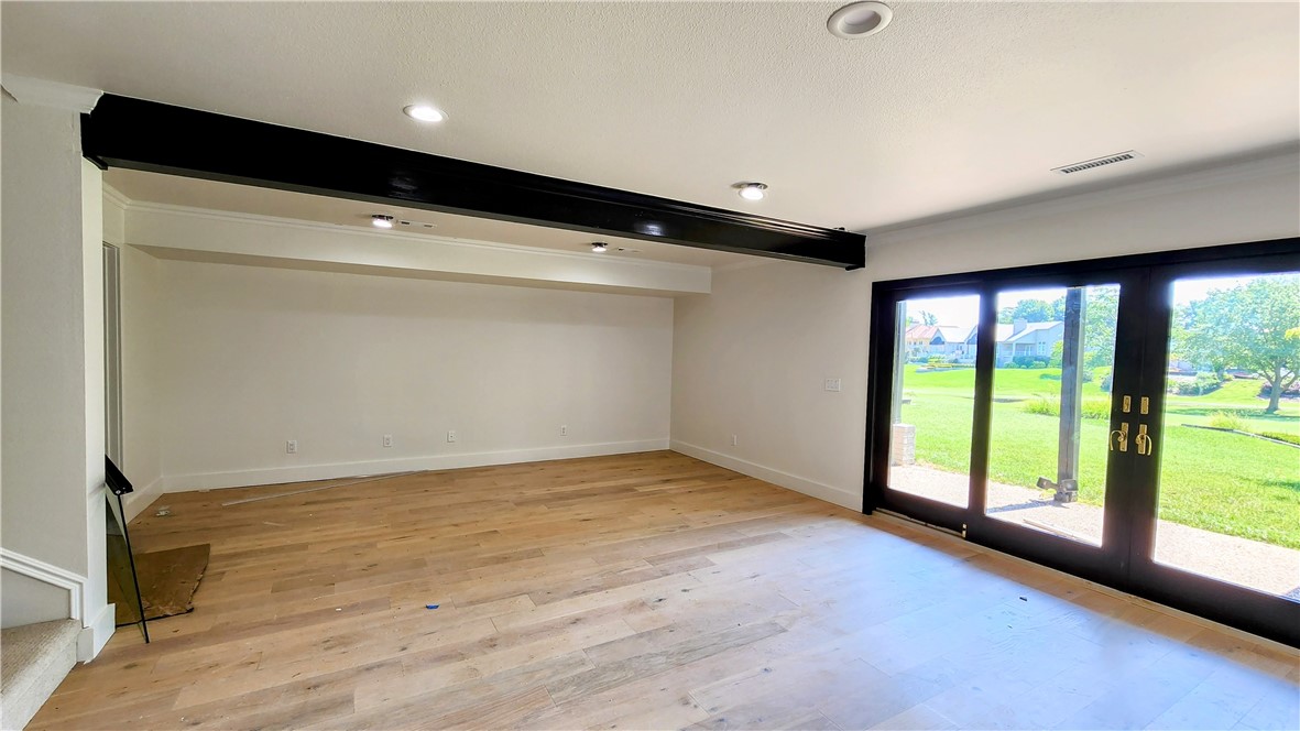 Pinnacle, Champions Golf & Cc Rogers - Residential