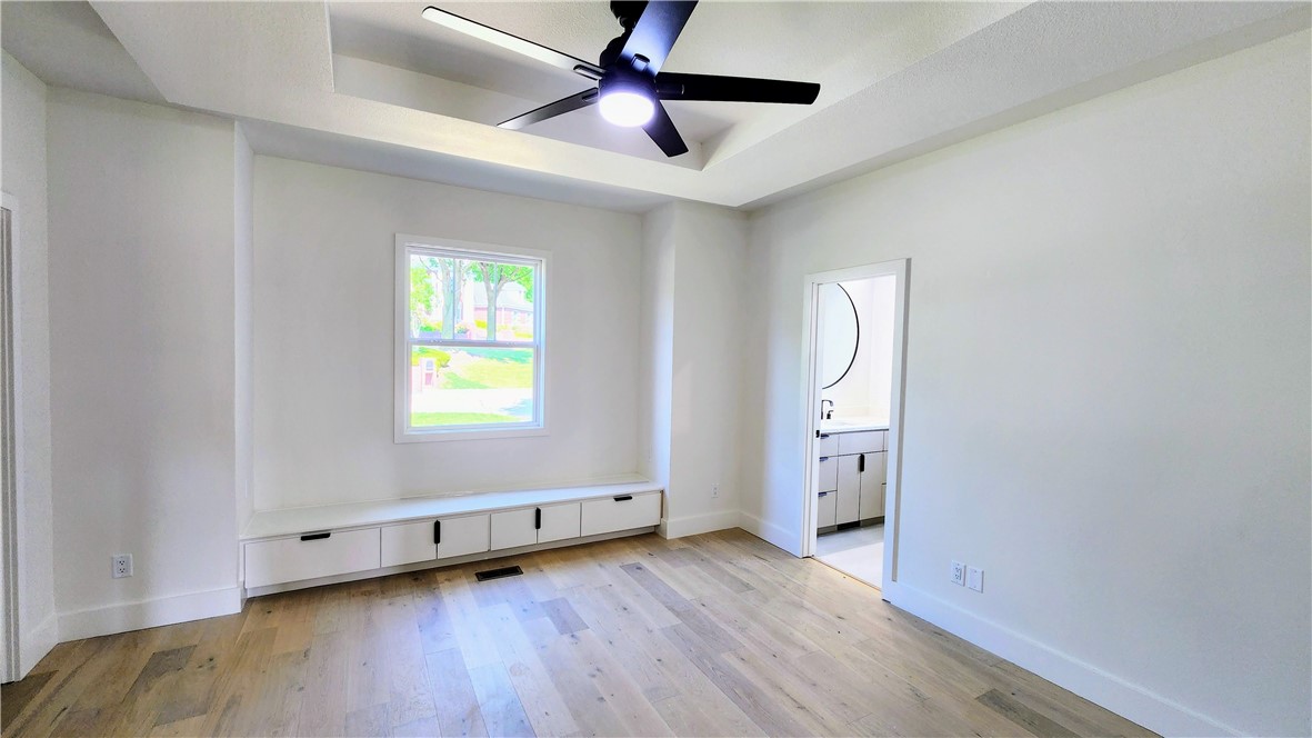 Pinnacle, Champions Golf & Cc Rogers - Residential