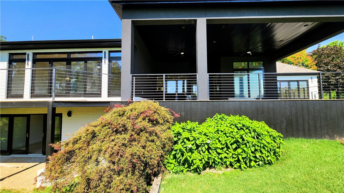 Pinnacle, Champions Golf & Cc Rogers - Residential