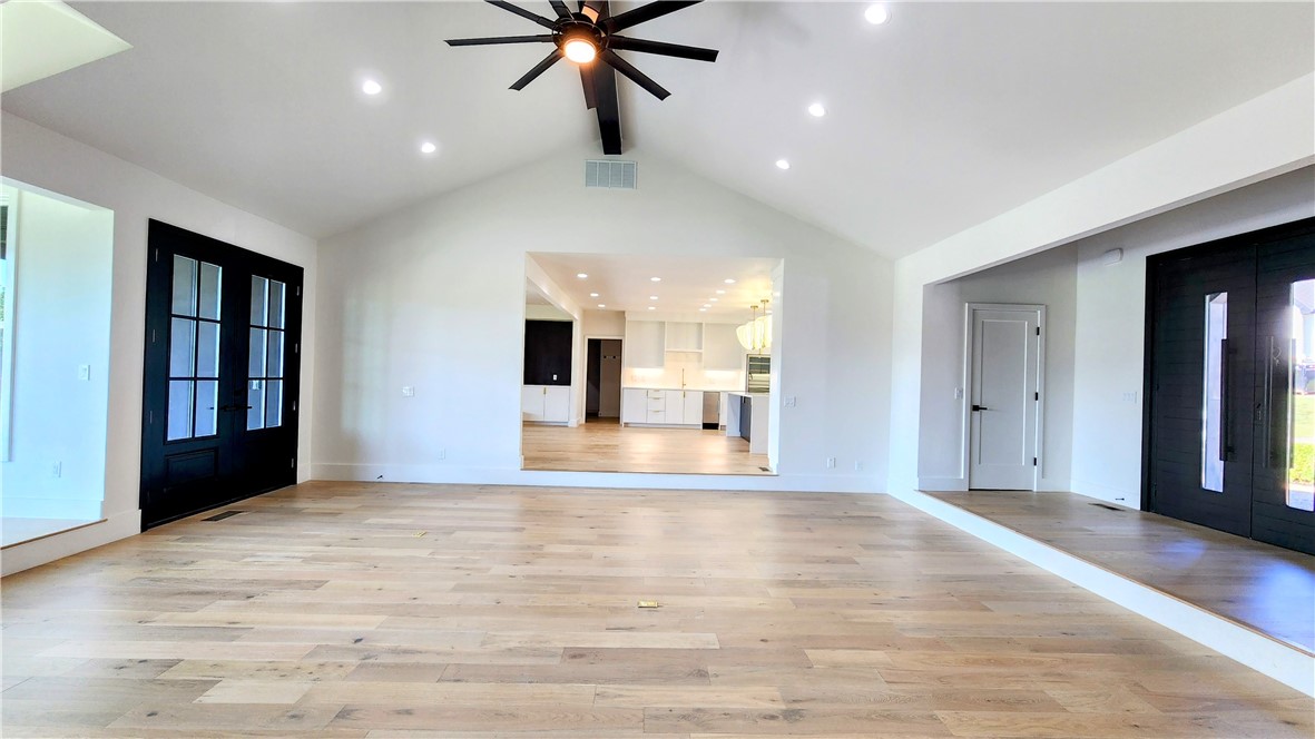 Pinnacle, Champions Golf & Cc Rogers - Residential