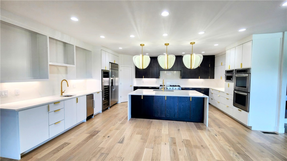 Pinnacle, Champions Golf & Cc Rogers - Residential