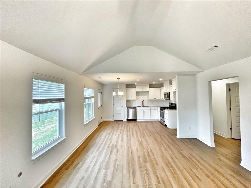 Nash Crossing - Residential Lease