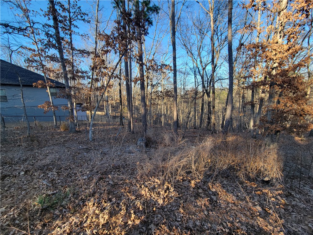 Westmorland Sub Bvv - Land