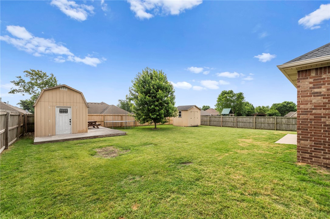 Ridgefield Add Blk 2, 4 Centerton - Residential
