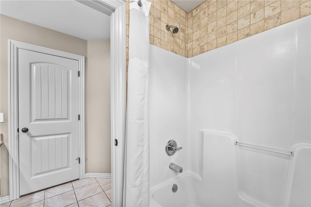 Ridgefield Add Blk 2, 4 Centerton - Residential