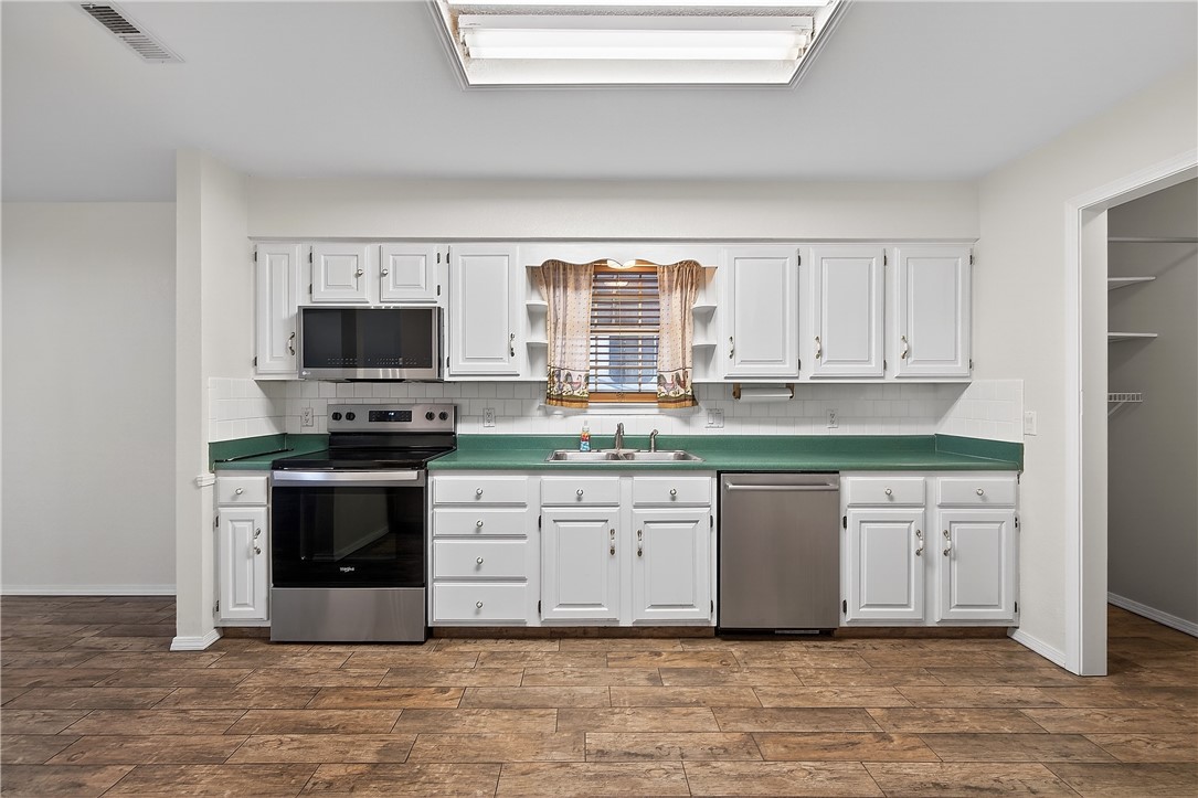 Hill View Sub Rogers - Residential