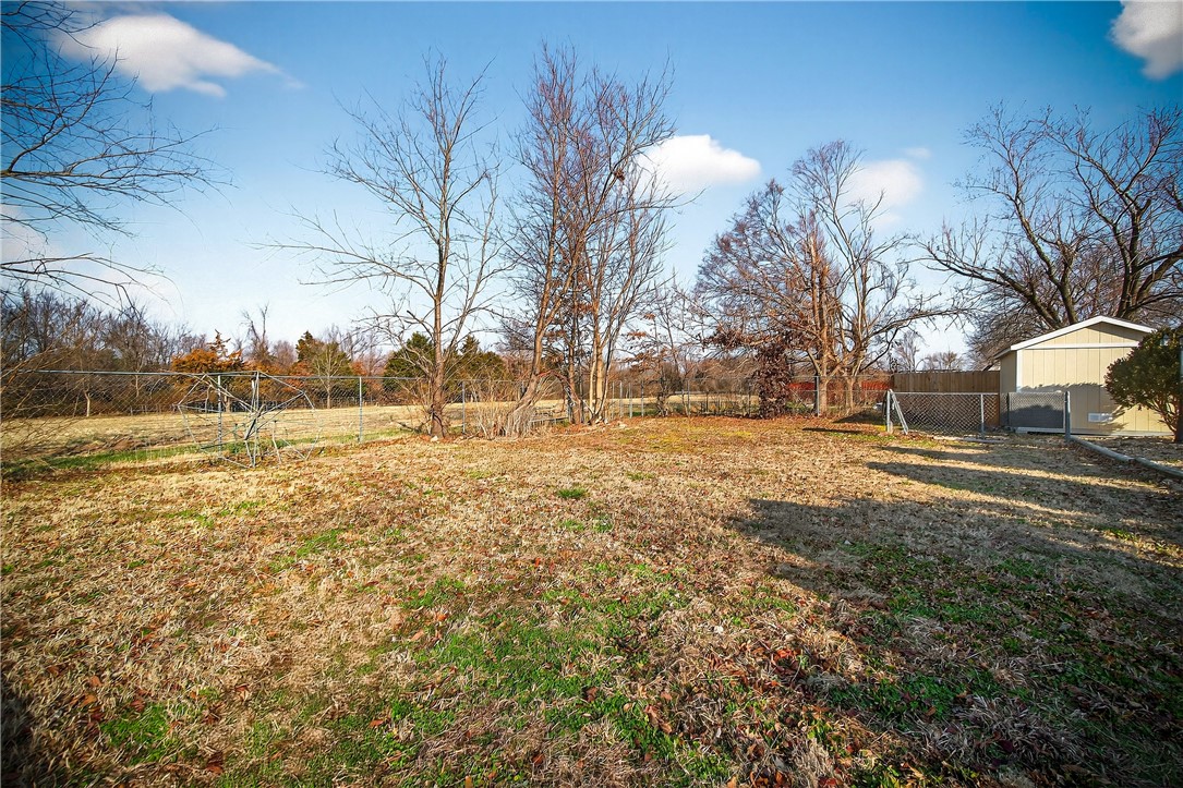 Hill View Sub Rogers - Residential