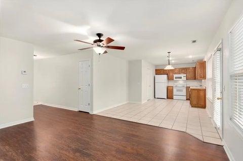 Photo of 1480 E Masonic Drive, Fayetteville, AR 72703 (MLS # 1358859)
