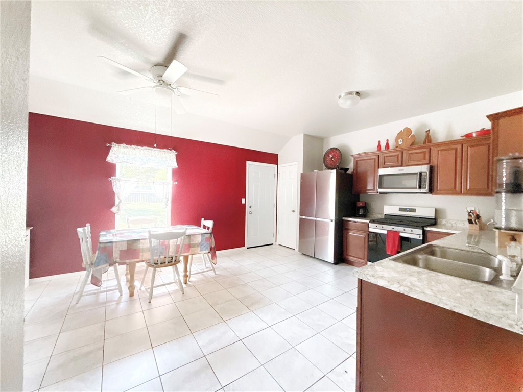 Oakleaf Manor Sub - Residential