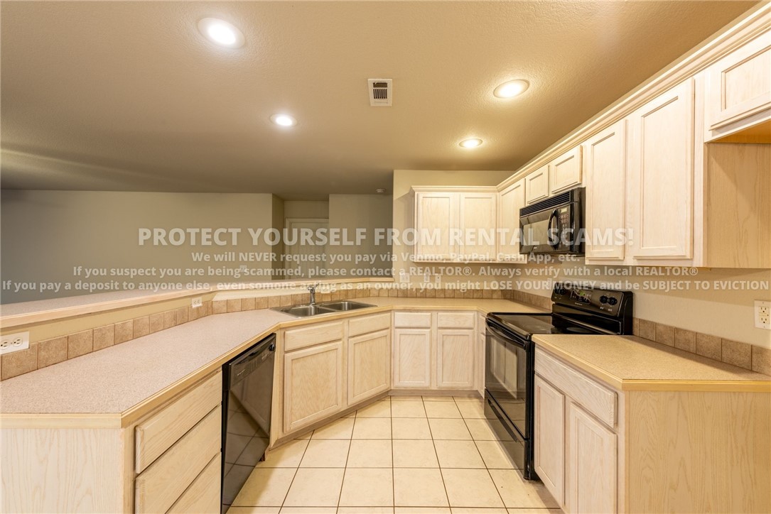 Walnut Crossing Sub - Residential Lease