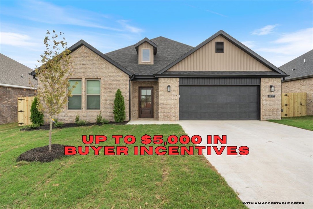Builder is offering up to $5,000 in closing costs, appliance package or towards an interest rate buy down with an acceptable offer!! The āIVYā plan features a cozy 3 bed, 2 bath single story open-concept layout with luxurious finishes including vaulted ceilings, quartz countertops, quaint entry way perfect for capturing that inviting feel, upgraded lighting fixtures, custom cabinets, black stainless steel appliances, gas fireplace, gas range, floor to ceiling tiled walk in shower in primary bathroom with whirlpool tub & luxury vinyl plank floors throughout. Enjoy standard inclusions such as insulated garages, full home gutters, privacy fence, & 2ā blinds throughout. Community pool coming in Phase 2! Under 10 minutes to XNA Airport and under 20 minutes to Downtown Bentonville and New Walmart Campus! Ask about the additional preferred lender credit. NORTH FACING!!