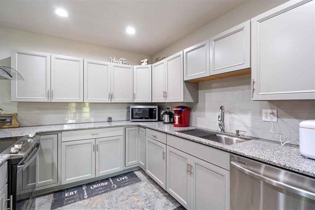 Wedington Woods Unit Ii - Residential