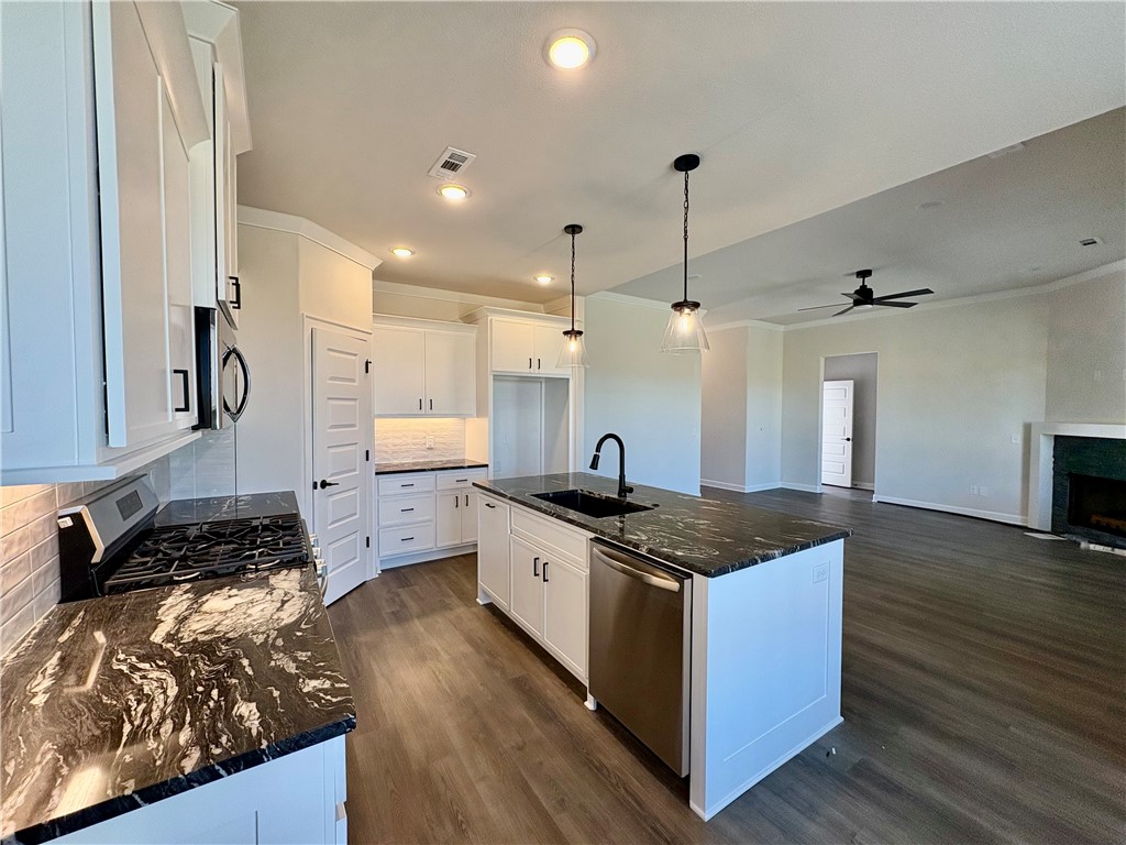 Yorktown 2 - Residential