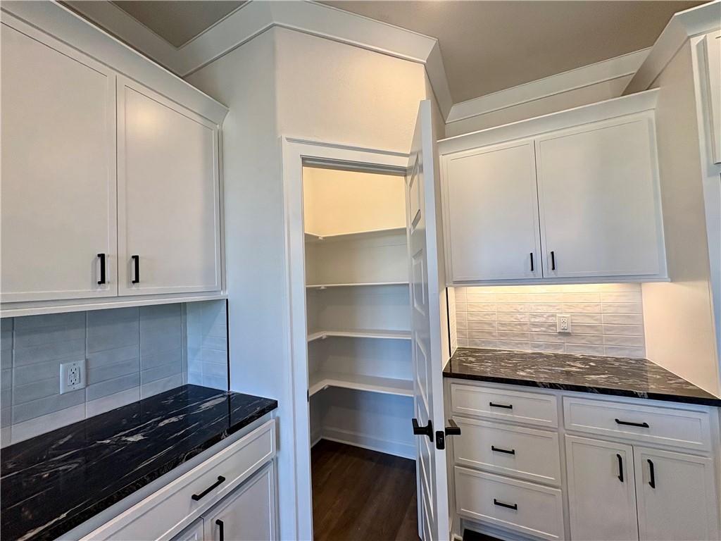 Yorktown 2 - Residential