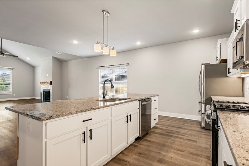 OSAGE HILLS SUB PH 1-BENTONVILLE - Residential