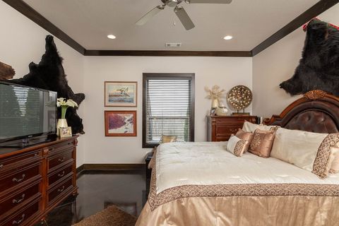 Single Family Residence in Springdale AR 5740 Sparkling Drive 40.jpg