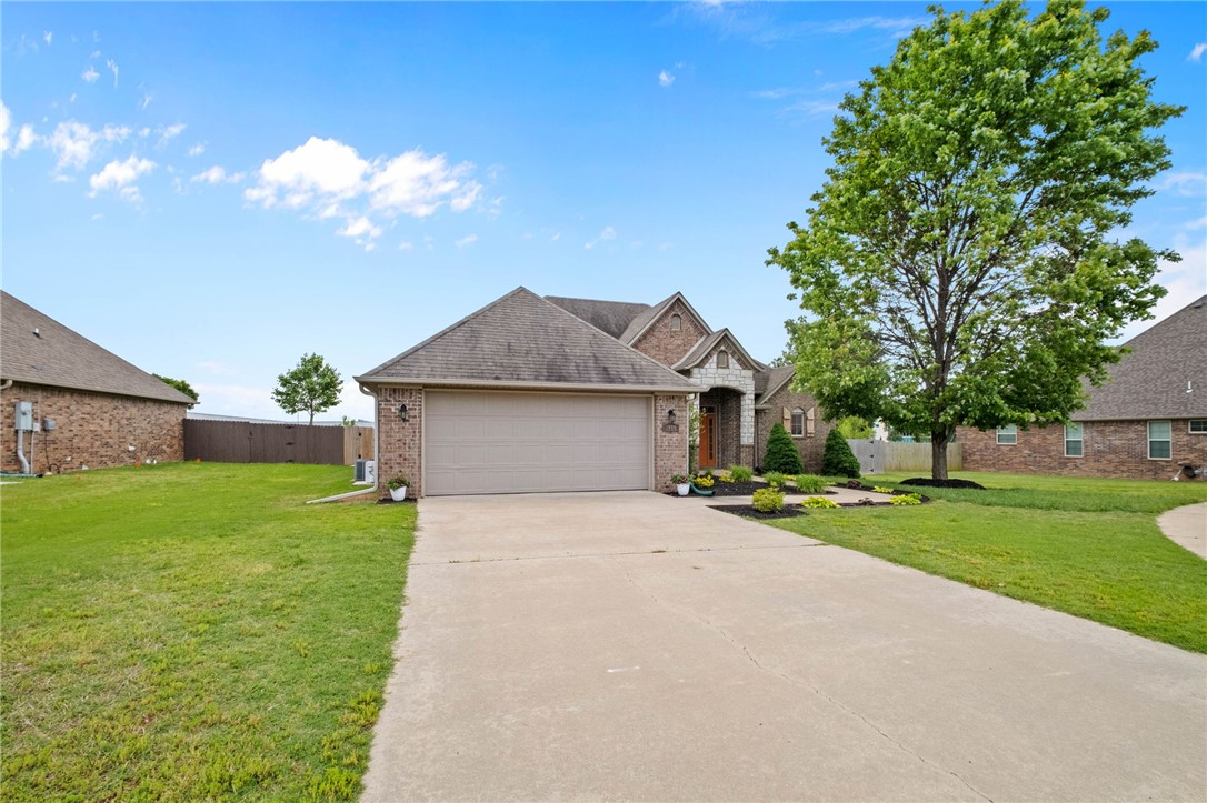 CORNERSTONE RIDGE SUB PH IV-BENTONVILLE - Residential
