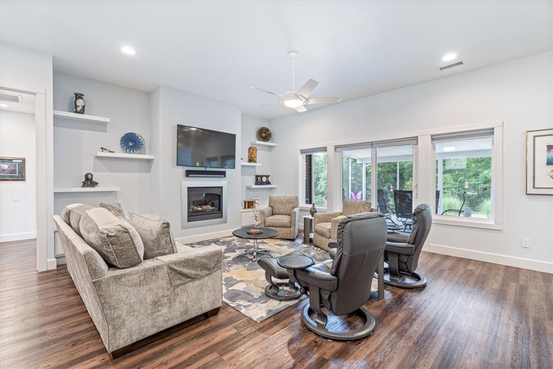 Dunbarton Sub Bvv - Residential