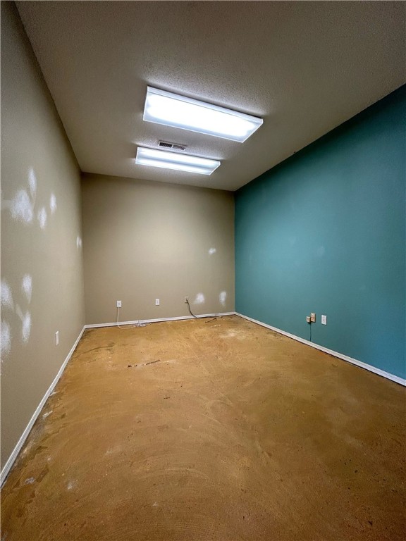 Vantage Square - Commercial Lease