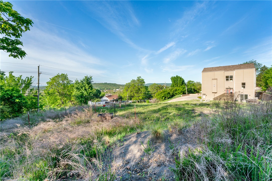 Fayetteville Outlots - Land