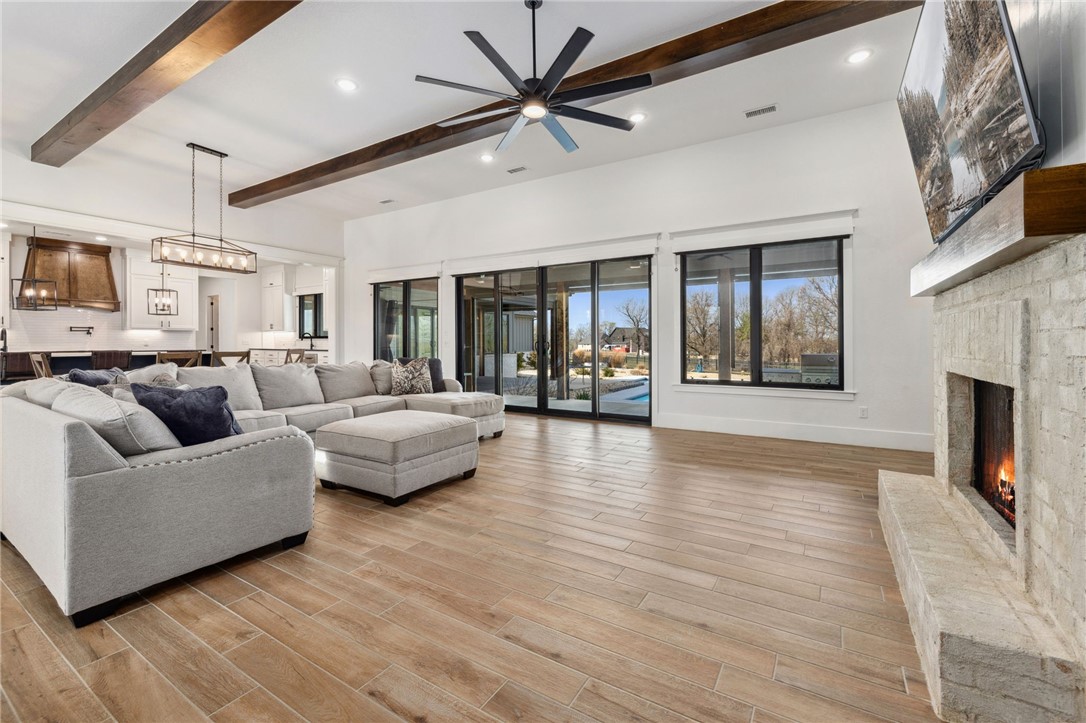 Highlands At Elm Spgs - Residential