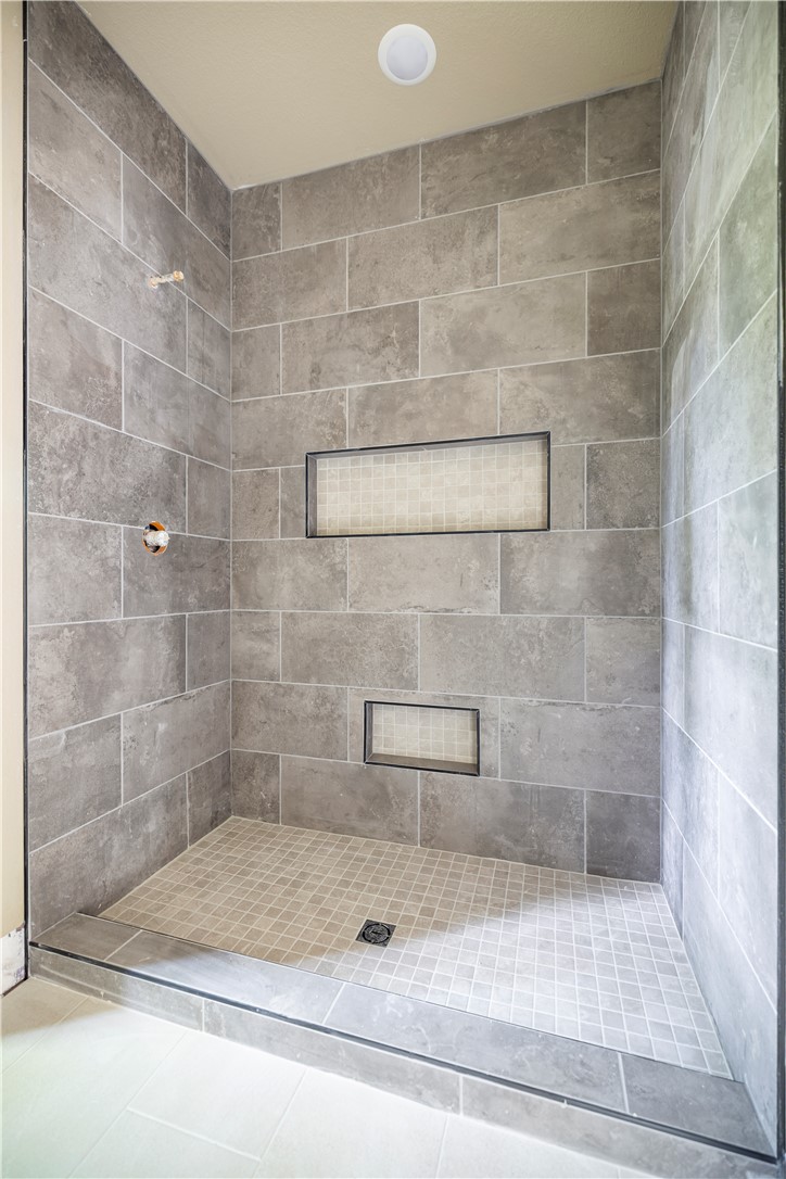 Cambridge Sub Bvv - Residential